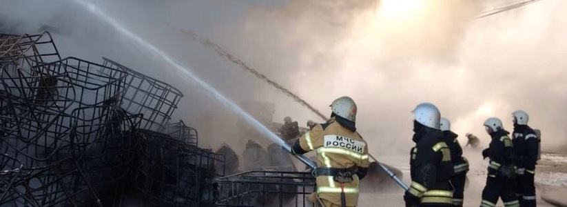 В Волгограде произошла трагедия: при пожаре умер 4-летний ребенок. Родители оставили его дома без присмотра, передает местный Следком.