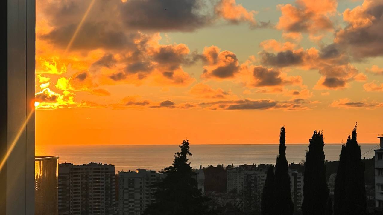 Летний отдых в Сочи в этом сезоне всё чаще вызы...