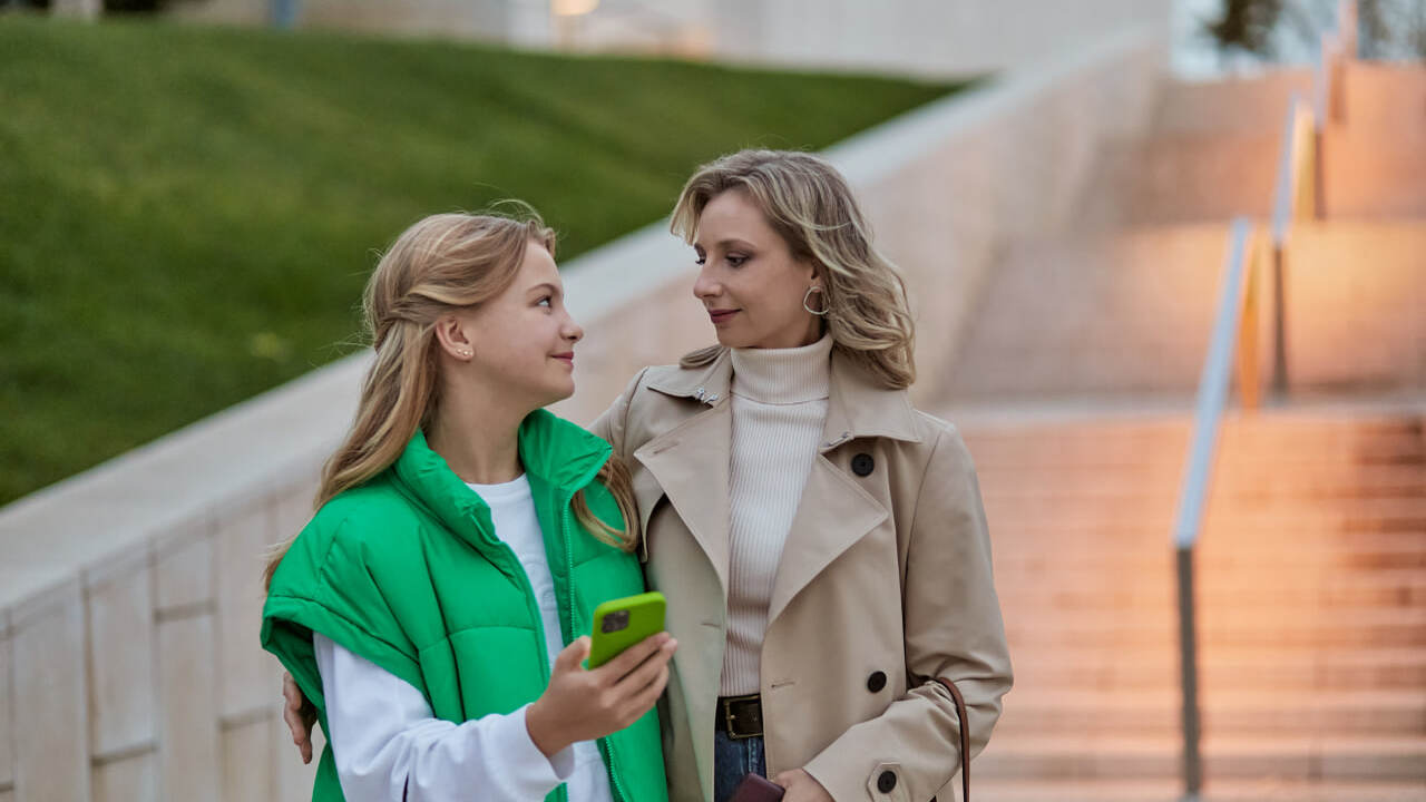 Юным россиянам подарят сим-карту вместе с первым паспортом В МФЦ Ленинградской области стартовал пилотный ...