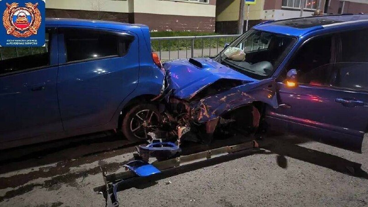 В Набережных Челнах на улице Татарстан произошл...