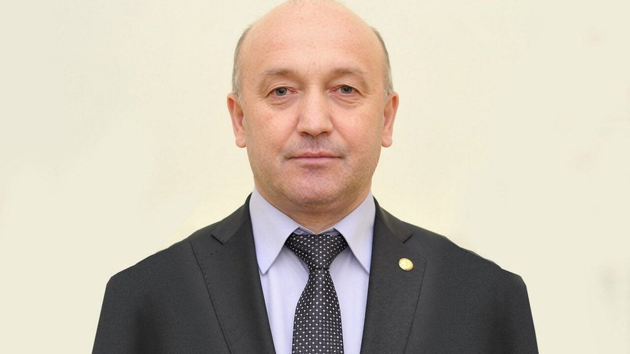 Оперативники управления экономической безопасно...