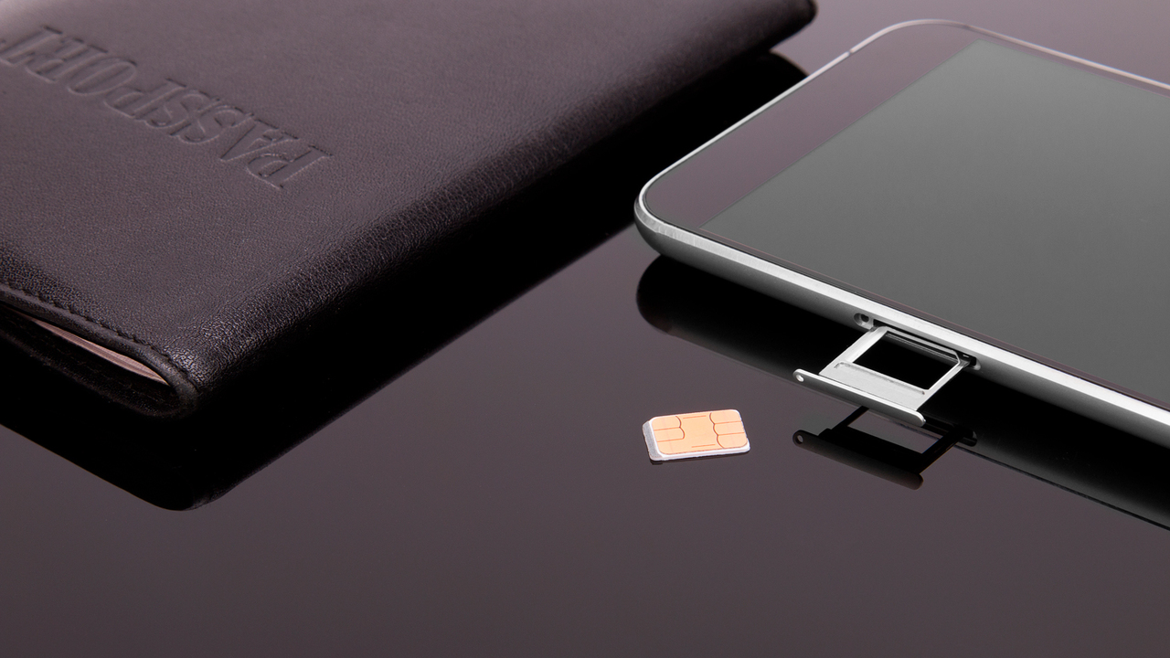 T2, российский оператор мобильной связи, увелич...