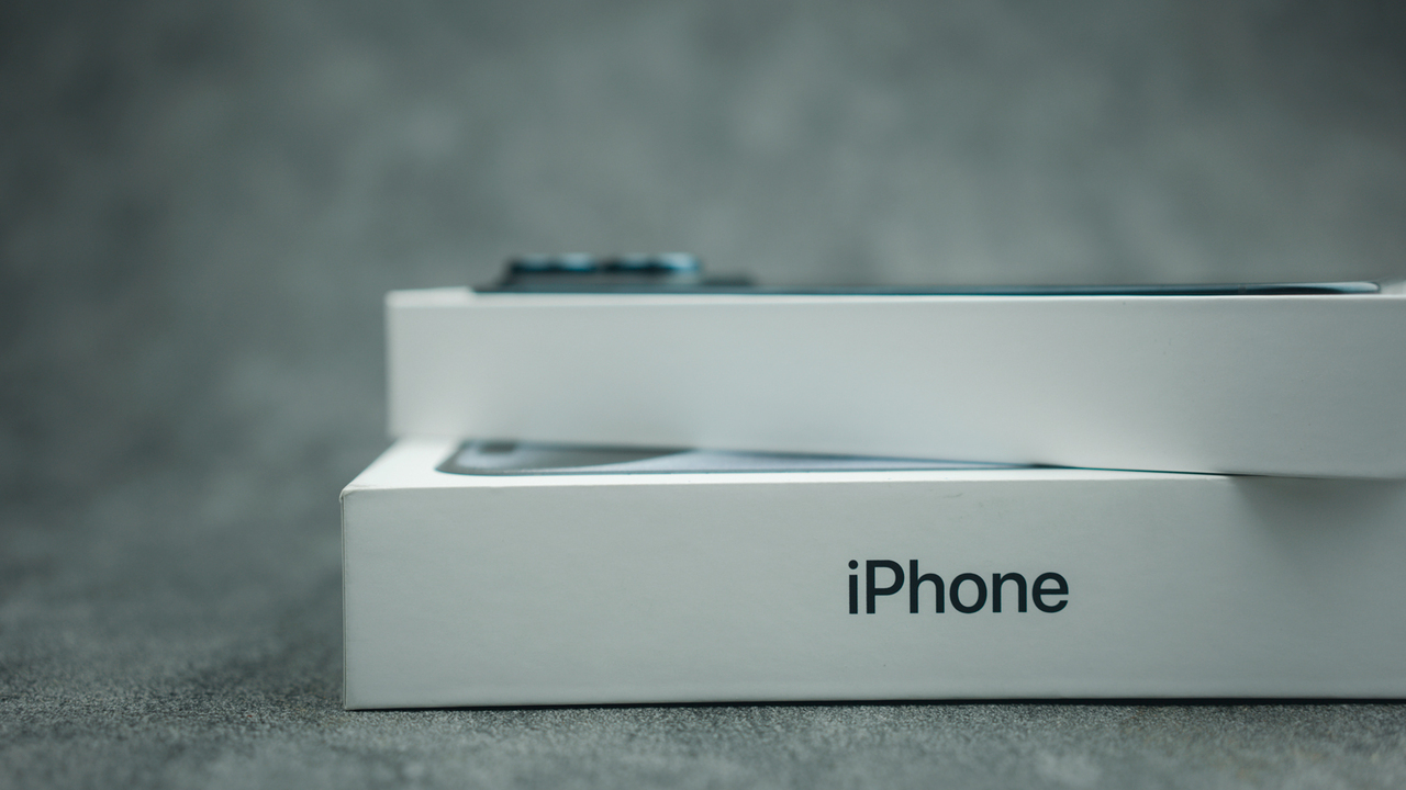 Т2 первым отрыл предзаказ на iPhone 18 T2, российский оператор мобильной связи, первым...