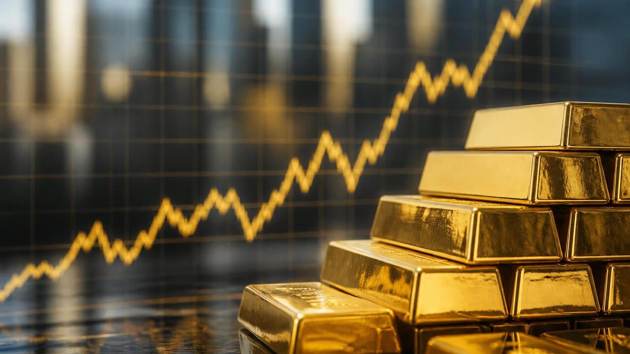 Объем торгов драгметаллами на Мосбирже вырос почти втрое в июне Объем торгов драгоценными металлами на Мосбирже...