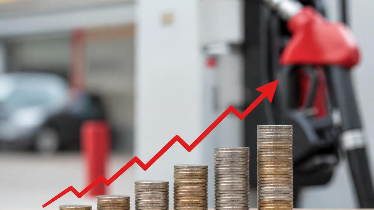 Годовая инфляция в России ускорилась до 6% в июне Годовая инфляция в России ускорилась до 6% в ию...