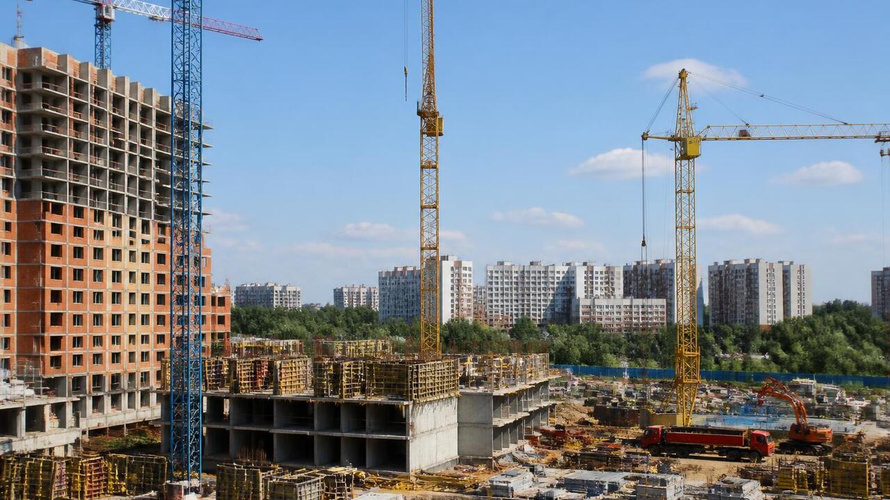 Татарстан вошел в число лидеров по росту стройки Татарстан вошел в число регионов-лидеров по рос...