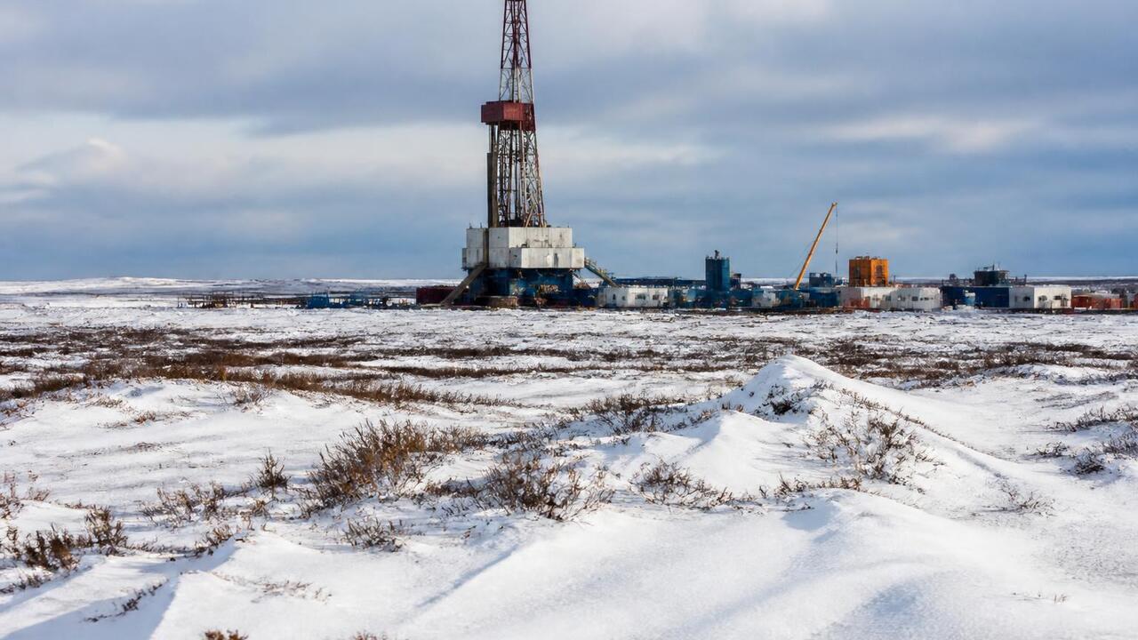 Новосибирский бизнесмен продает нефтяной бизнес в Коми Новосибирский бизнесмен Сергей Докучаев продает...
