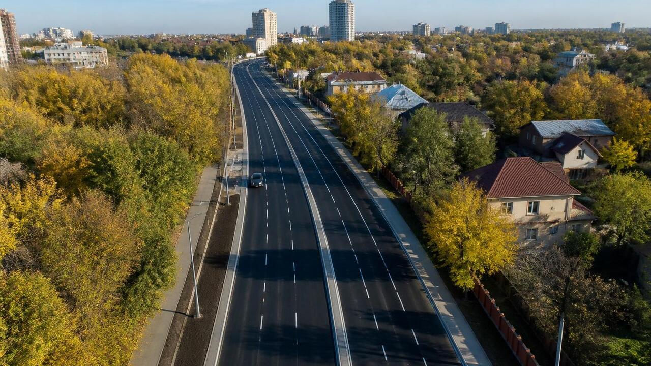 В Казани привели в порядок 96% опасных участков дорог В Казани отремонтировали 96% аварийно опасных д...