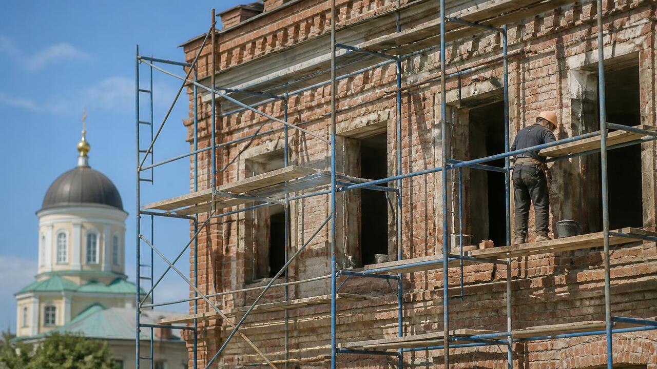 В Татарстане 25 исторических зданий передали инвесторам по программе «1 рубль» В Татарстане 25 исторических зданий передали ин...