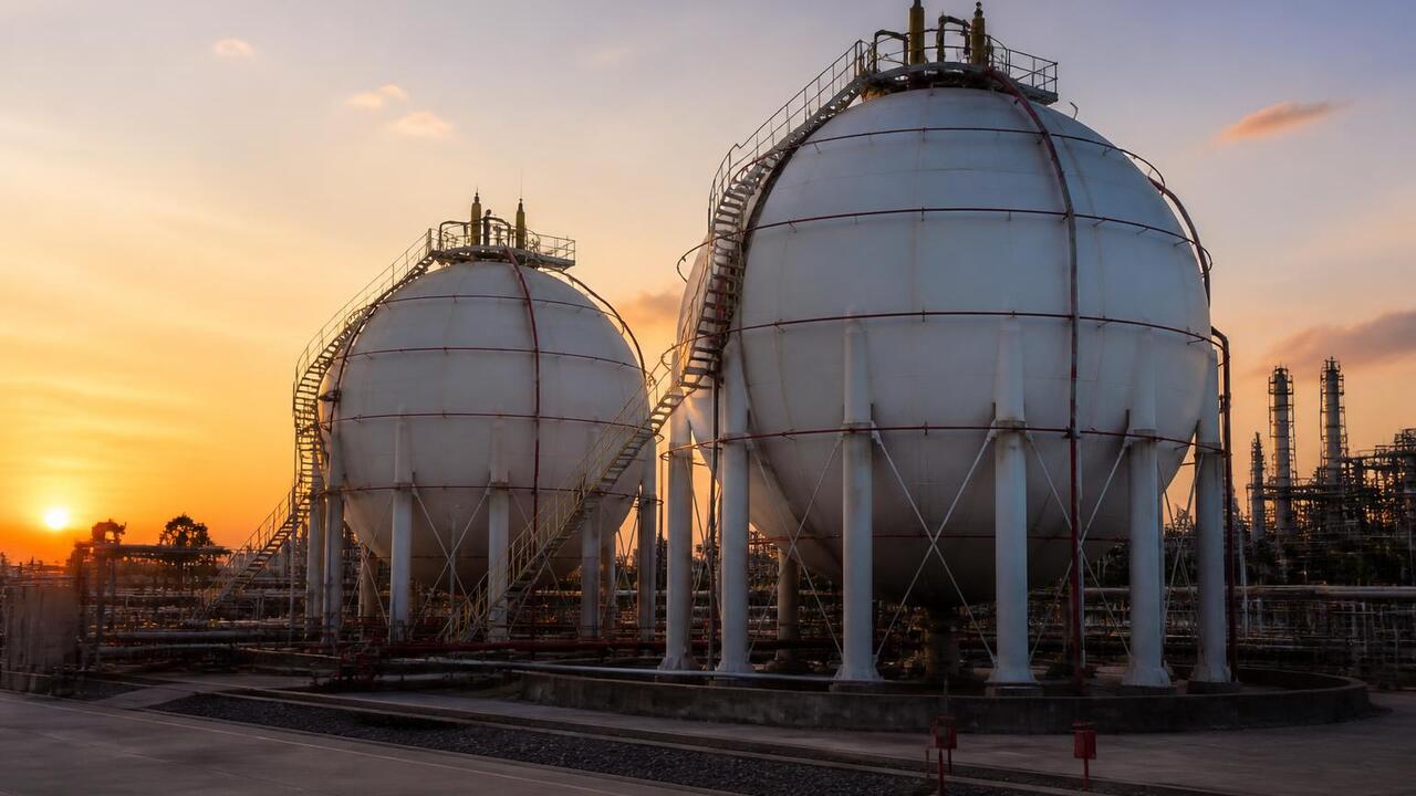 ЕС закачал в ПХГ 33 млрд кубометров газа — лишь 49% от плана Европа увеличила закачку газа в подземные храни...