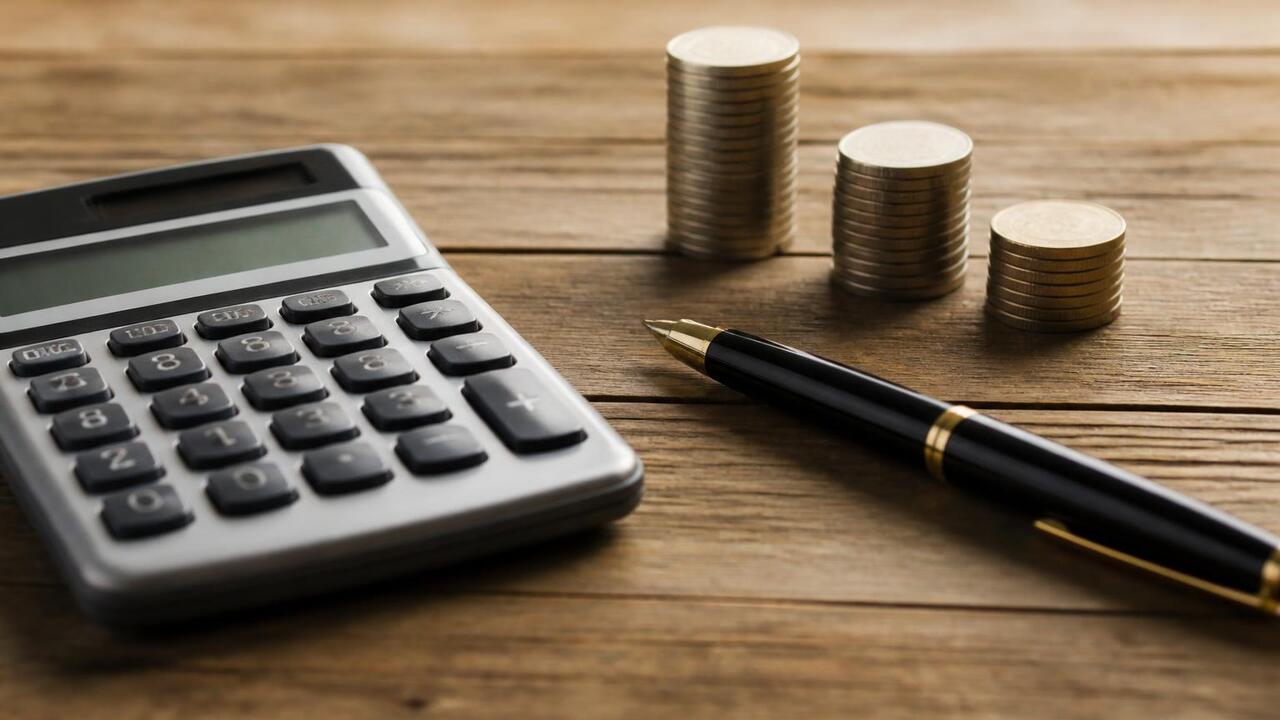 Эксперт рассказал, что для пенсии более 40 тыся...