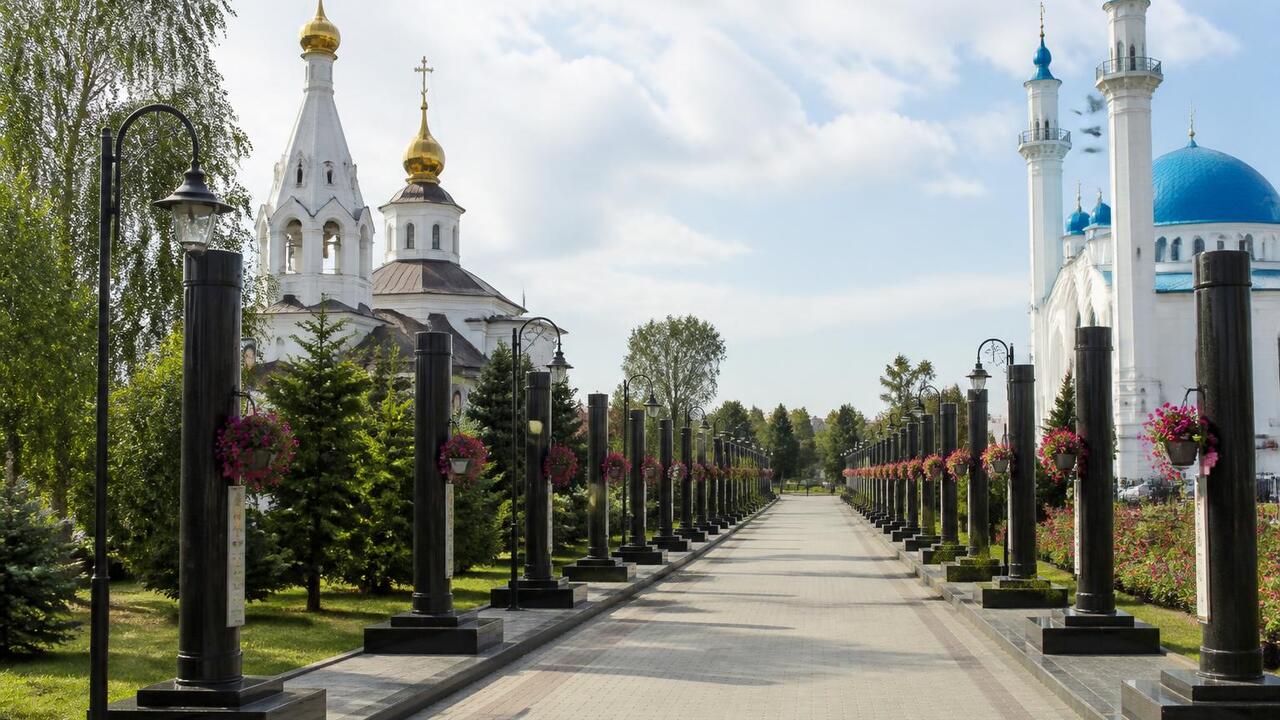В Мамадыше открыли Аллею Славы в честь 245-лети...