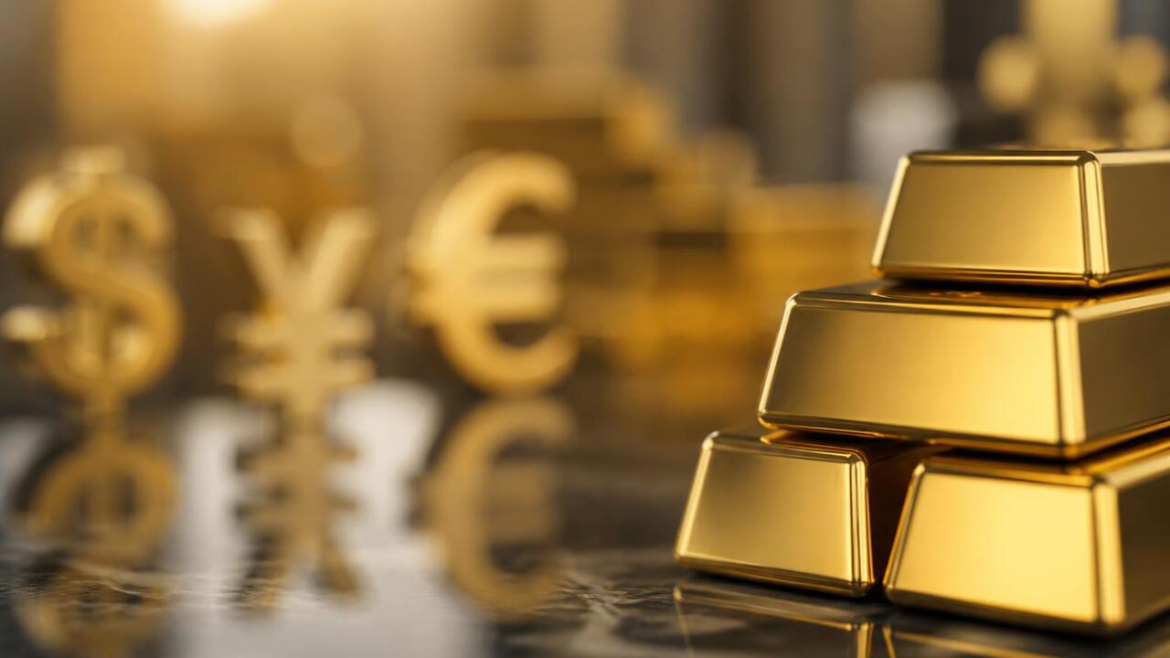 Минфин купит валюту и золото на 55,6 млрд рублей с 7 сентября Минфин РФ с 7 сентября по 6 октября направит 55...