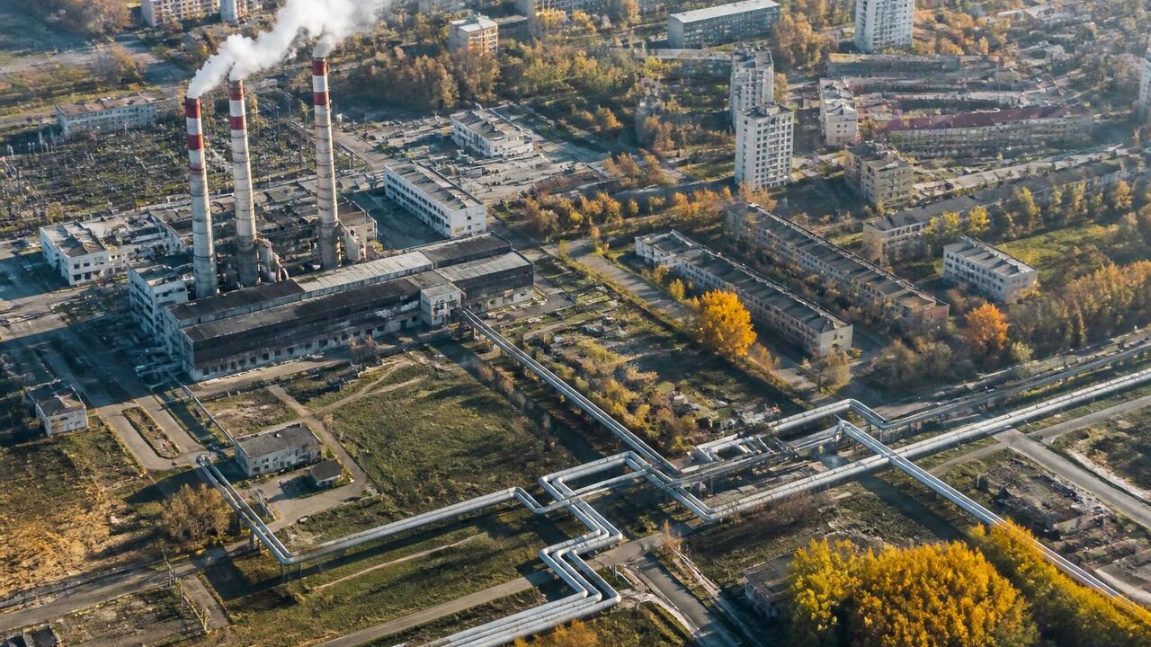 Минниханов поручил подготовить котельные и теплосети к холодам Рустам Минниханов поручил коммунальным службам ...