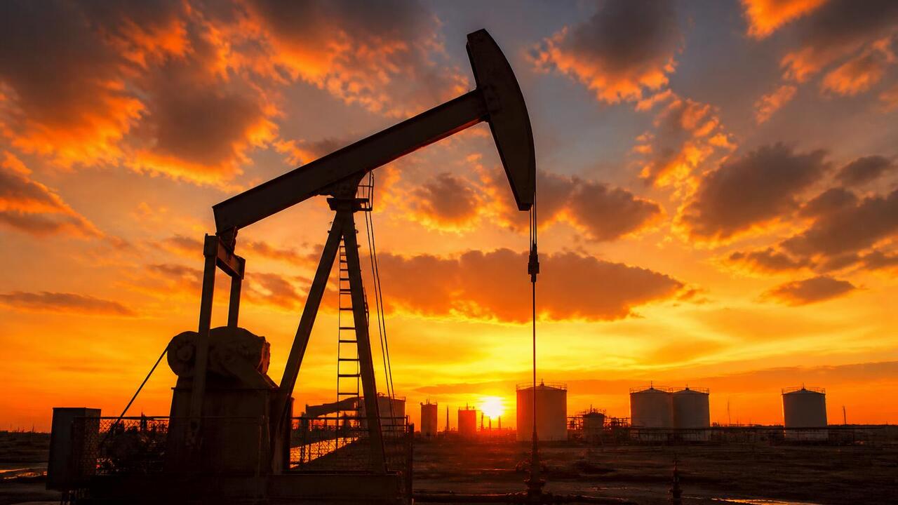 Нефтесервис в России заработает 3,75 трлн рублей к 2028 году Российские нефтяники к 2028 году увеличат расхо...