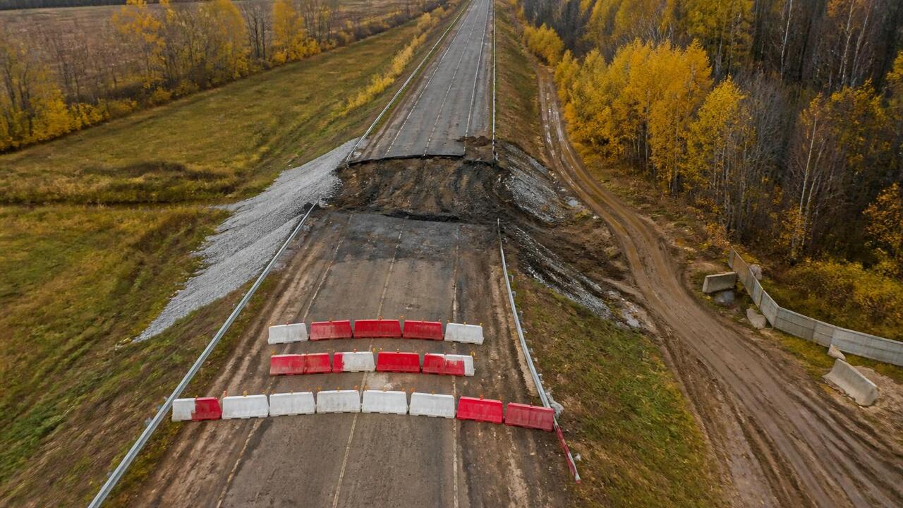В Кукморском районе до 31 октября перекрыты два...
