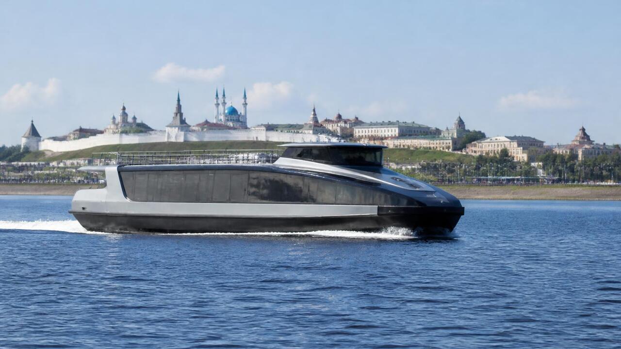 Скоростной «Метеор» Казань – Набережные Челны с...