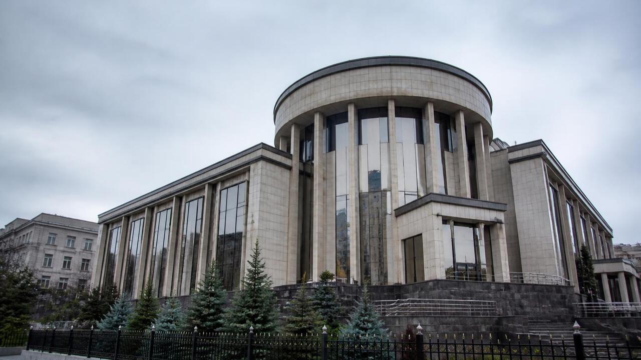 Суд в Казани взыскал с экс-главы районов Сергея...