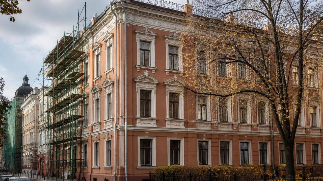 На реставрацию бывшей земской управы в Казани выделят еще 150 млн рублей В Казани на реставрацию бывшего здания земской ...