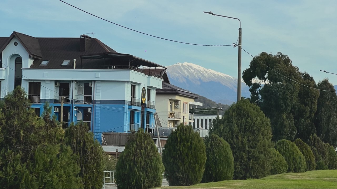 Семья из России провела июньский отпуск в Абхаз...