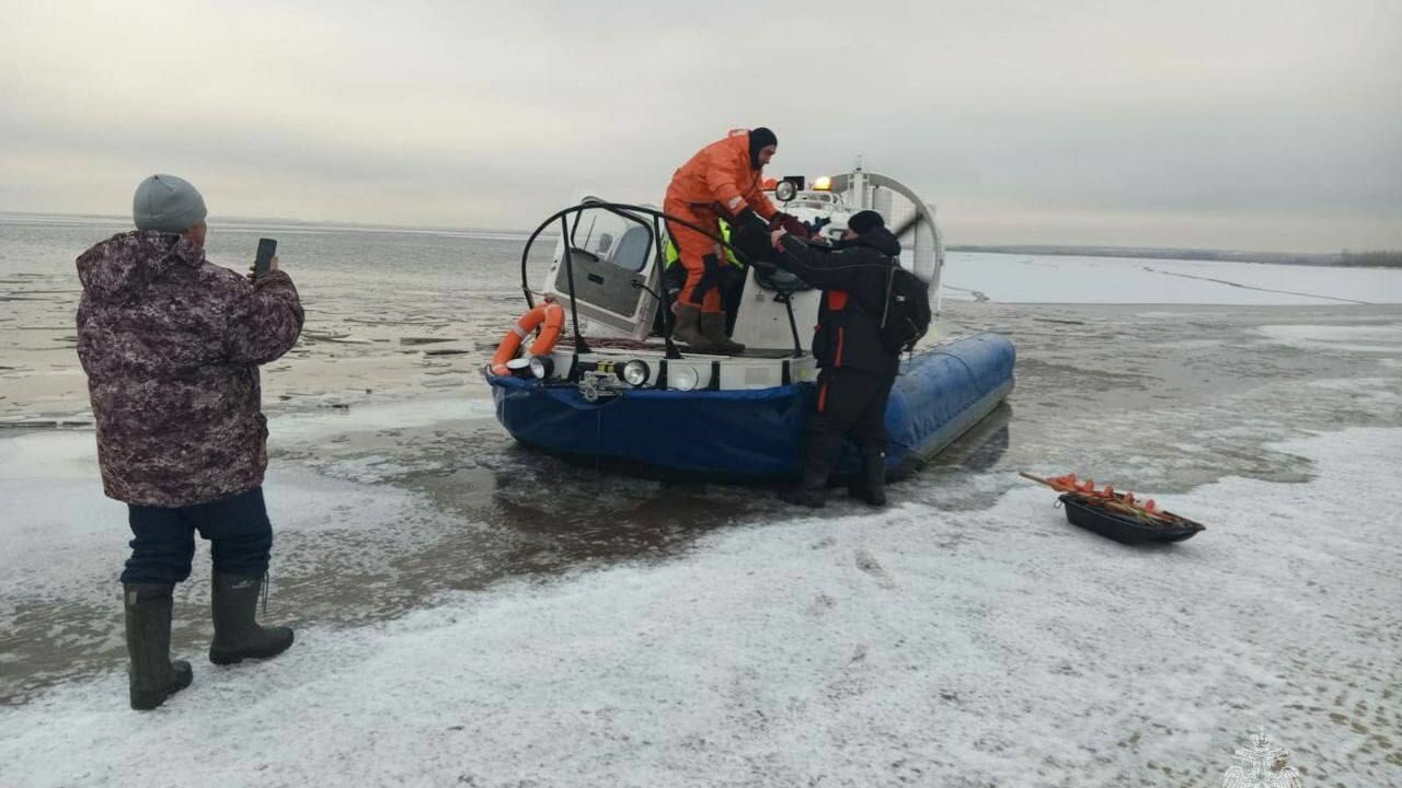 Поблизости от небольшого села Сорочьи Горы в Ры...