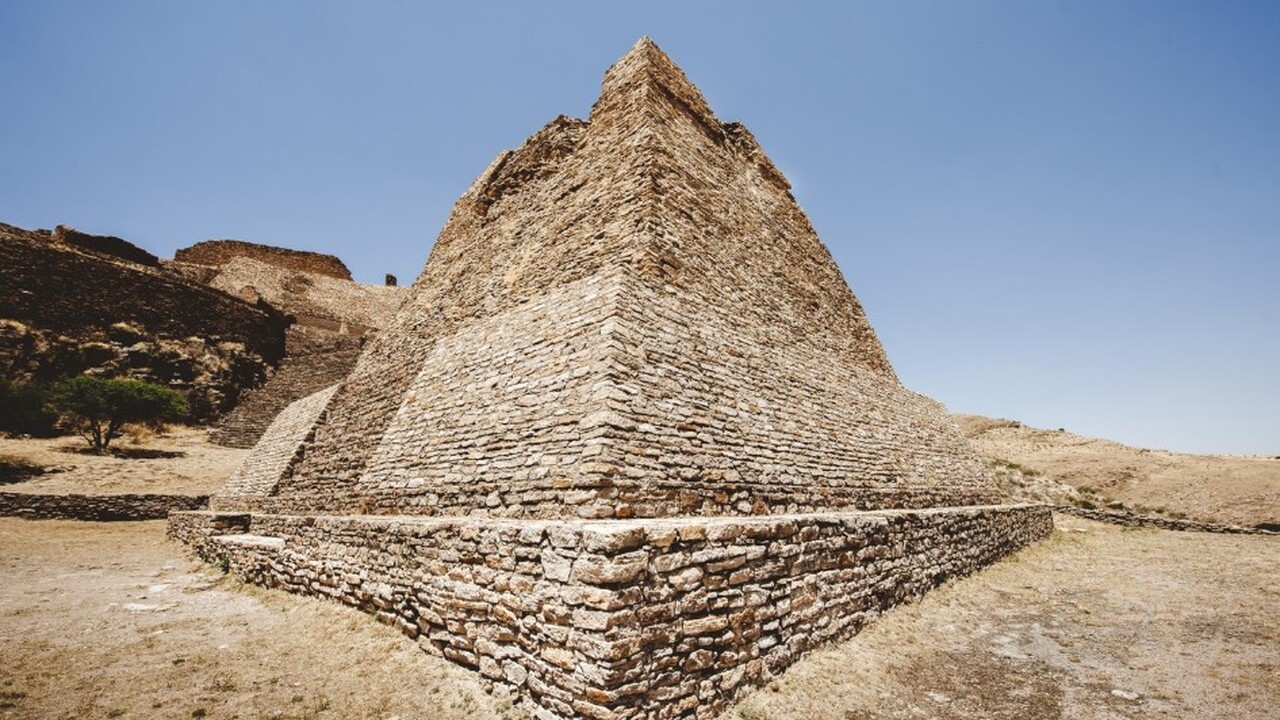 Шойринг предложил древнюю теорию разгадки пирамиды Хеопса Профессор Саймон Шойринг придумал новую идею, к...