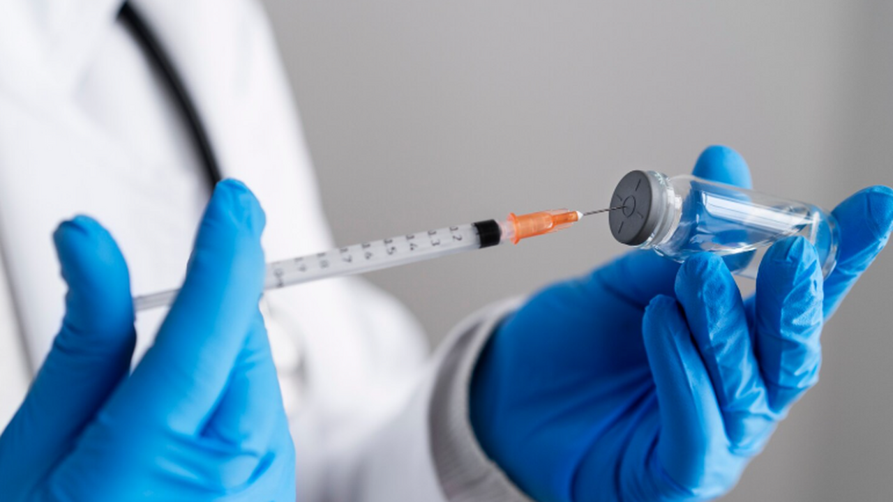 На физическом факультете Московского государств...