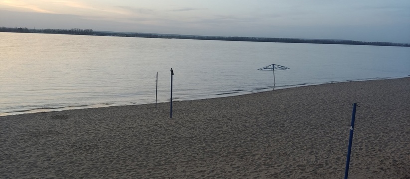 Роспотребнадзор Татарстана предупредил жителей республики о том, что на территории региона есть пляжи, на которых лучше не купаться, ведь это может закончиться плачевно для здоровья.