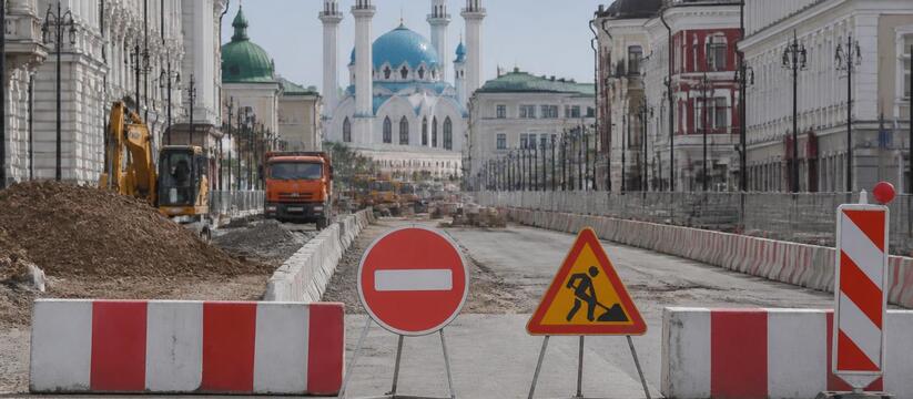 В Казани с 6 июля по 29 сентября ограничат движение на улице Фучика В Казани с 6 июля по 29 июля временно ограничат...