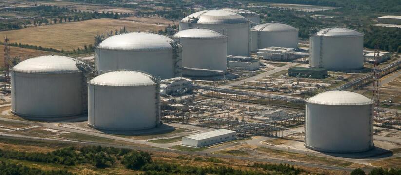 Жара в Европе вызвала рекордный за шесть лет отбор газа из хранилищ Из-за аномальной жары в Европе зафиксирован рек...