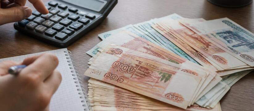 Доцент Финансового университета Игорь Балынин с...