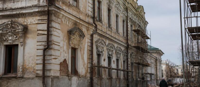 В Казани аварийный Мергасовский дом может обруш...