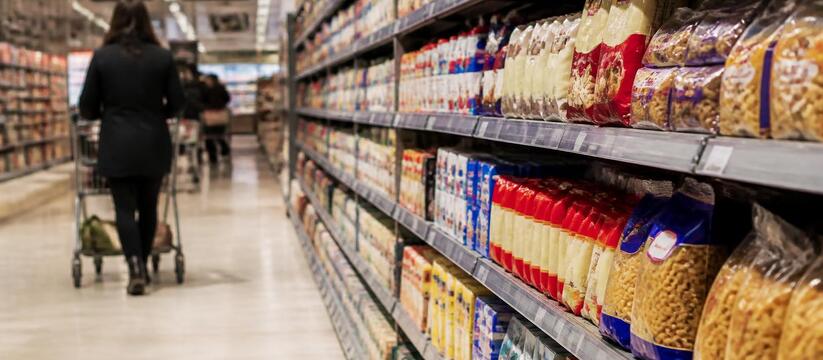 Россияне переходят на дешевые продукты: что происходит с продажами Россияне переходят на дешевые продукты, что сти...