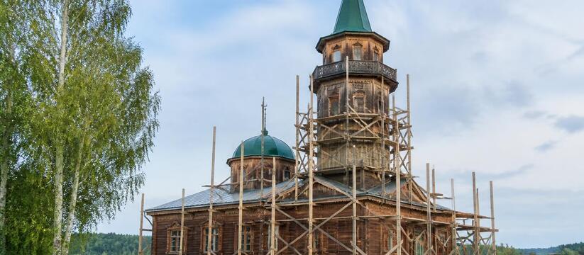 В Кукморском районе РТ на историческое место возвращают сруб старейшей мечети В селе Асан-Елга Кукморского района продолжаетс...