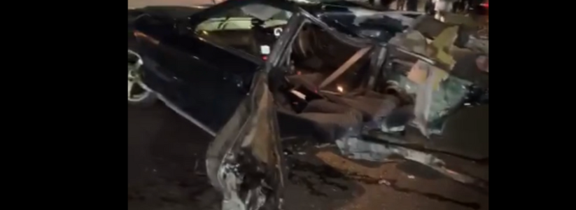 В Набережных Челнах легковушку разорвало пополам после ДТП: водитель погиб