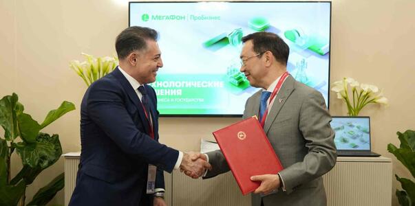 Разработчики представили голосового помощника н...
