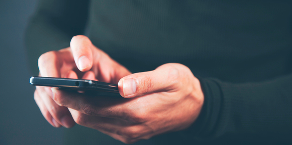 Роботы на базе ИИ ускоряют решение вопросов в с...