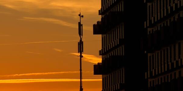 Развивать 5G одинаково важно и в корпоративном,...