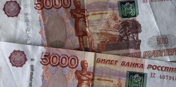 В Челнах утвердили список чиновников, обязанных...