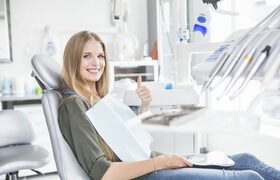 Челнинцы проходят бесплатную консультацию стоматолога и получают лечение со скидкой