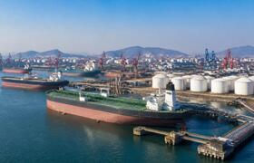 Китай нарастил закупки российской нефти на 17% ...