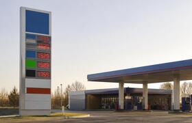 Рост цен на бензин и дизель в России замедлился...