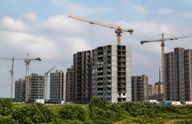 Строители Ленобласти за полгода выполнили работ...