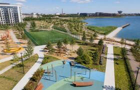 В Казани открыли обновленный двор на улице Фаты...