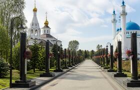 Аллея Славы с именами 1300 земляков открылась в...