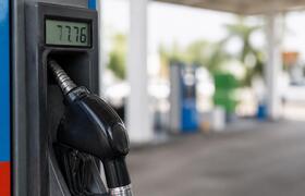 Бензин в РФ подорожал на 71 копейку за неделю