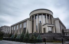 Суд в Казани взыскал с экс-главы районов и его ...