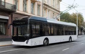 Низкопольный троллейбус КАМАЗа завершил месячны...